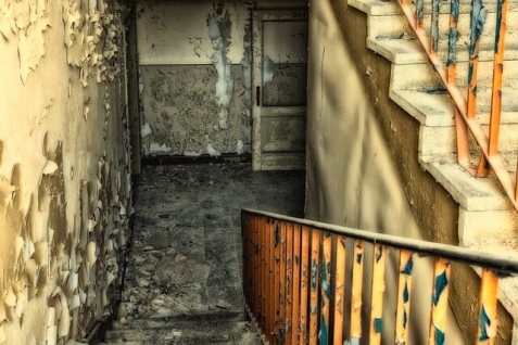 stairs-2662966_640.jpg
